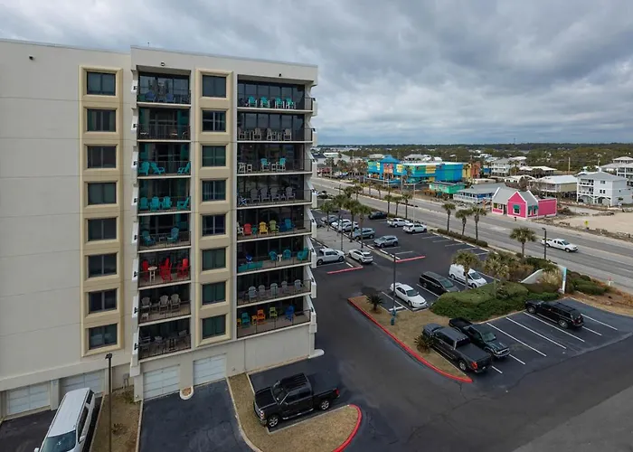 Island Winds East 610 Apartment